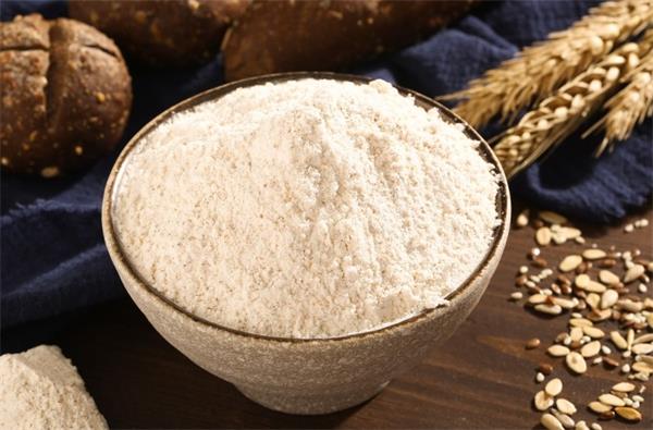 全麦粉=健康、低卡、减肥?别让“标签滤镜”误导你的主食选择