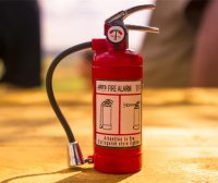 小小灭火器，关键时刻的大作用：你真的会用吗？