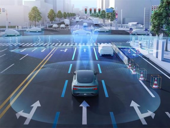 别把“辅助驾驶”当“自动驾驶”，看清背后的技术真相